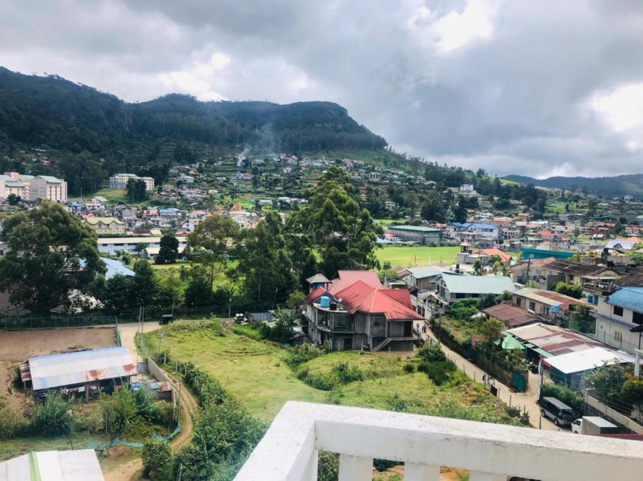 Hikers Inn Nuwara Eliya Exterior photo