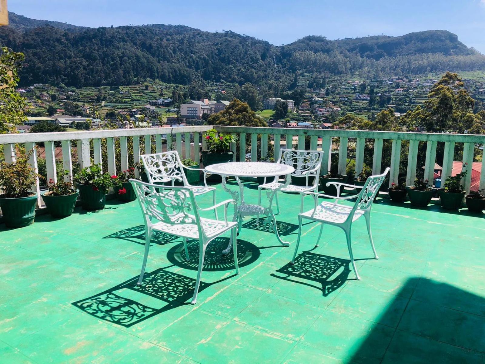 Hikers Inn Nuwara Eliya Exterior photo
